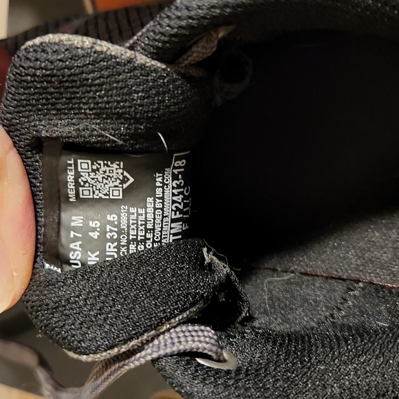 Merrell Sneakers - Picture 6 of 10